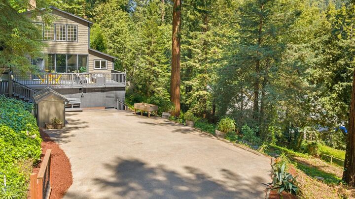 Property Photo:  150 High Street  CA 95007 