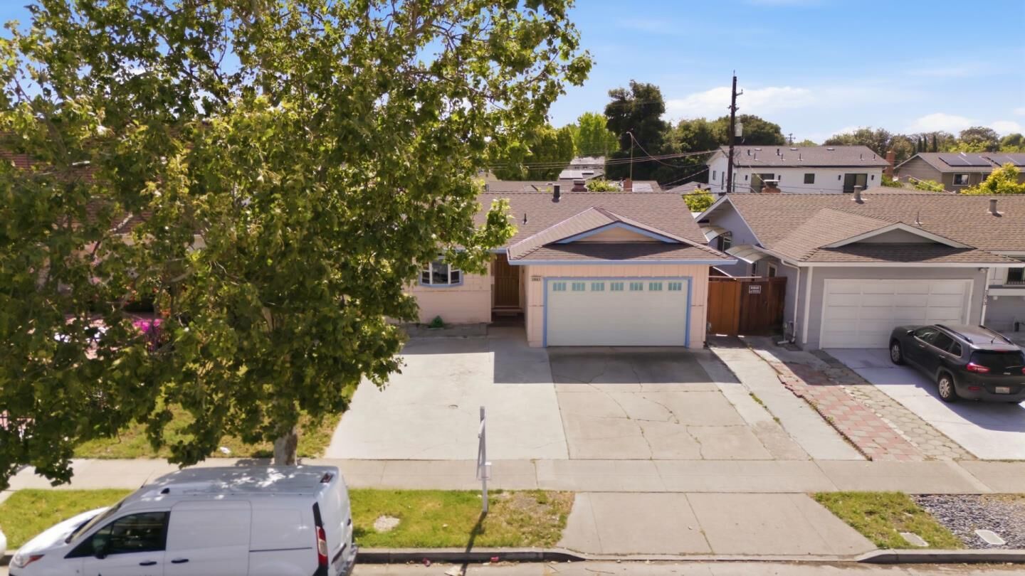 Property Photo:  2067 Morrill Avenue  CA 95132 