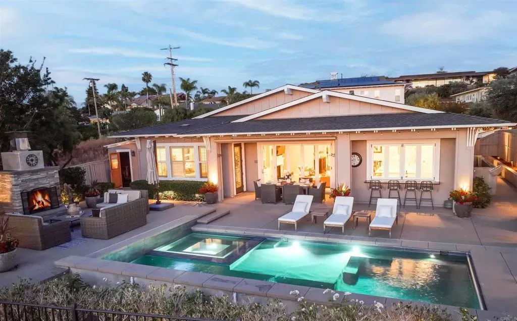 Property Photo: 900 Channel Island Drive CA 92024