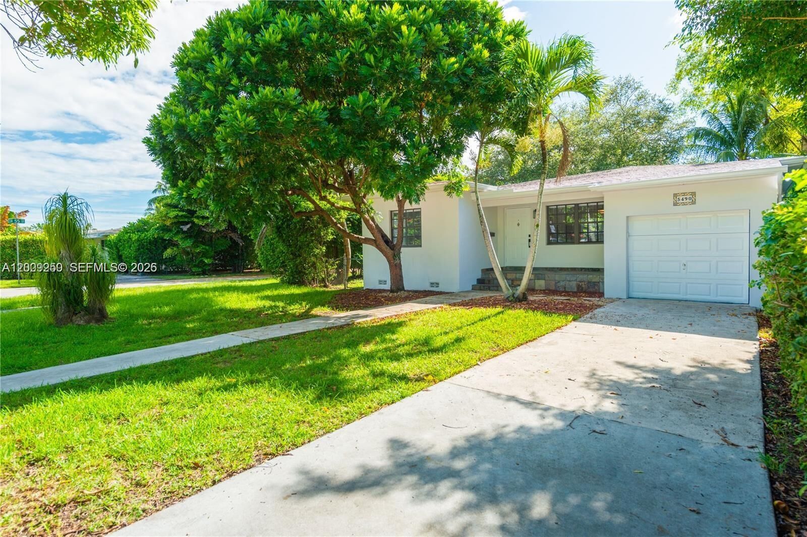 Property Photo:  5490 SW 57 Ave 0  FL 33155 