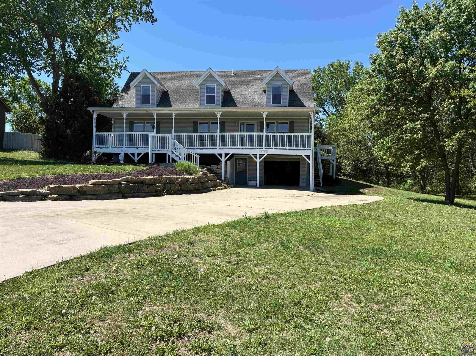 Property Photo:  1216 N Seminole Dr  KS 66536 