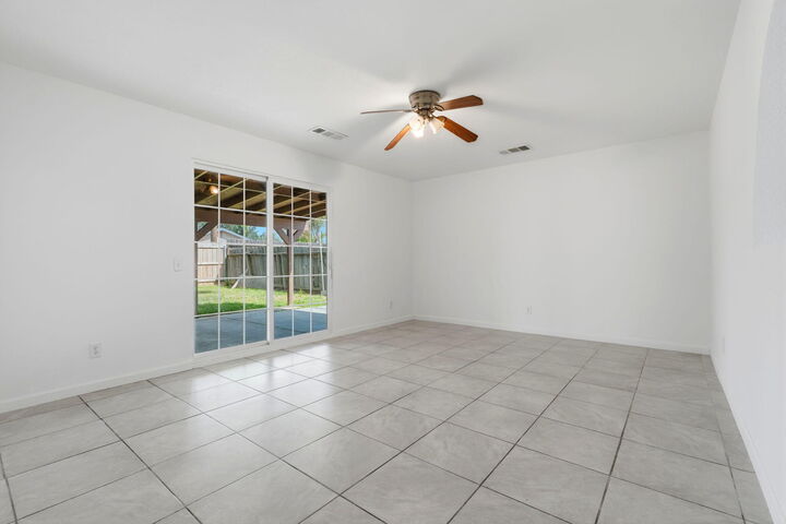 Property Photo:  708 S Van Ness Street  CA 93274 