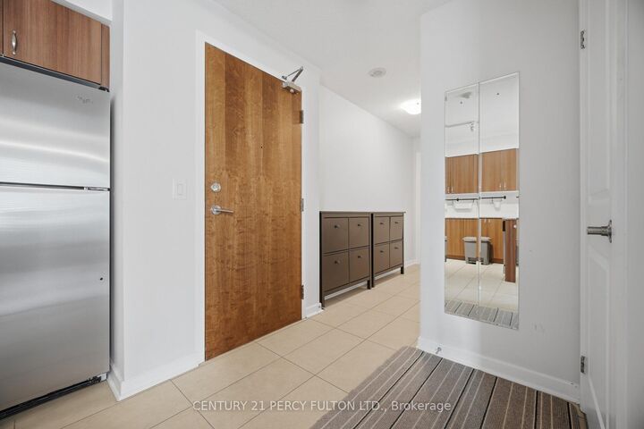 Property Photo:  1235 Bayly Street 702  ON L1W 1L7 