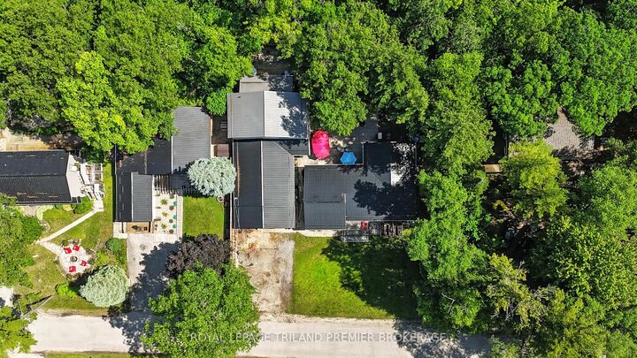 Property Photo: 7710 Clayton Street ON N0M 2L0