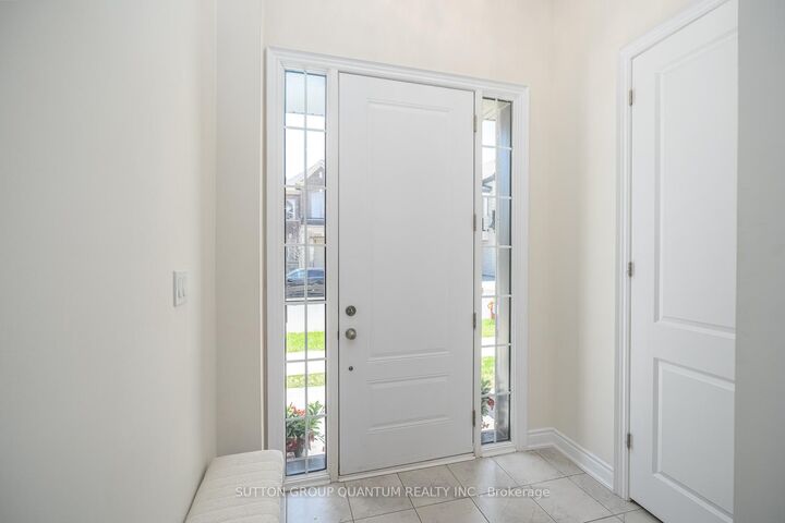 Property Photo:  58 William Crawley Way  ON L6H 0Y8 
