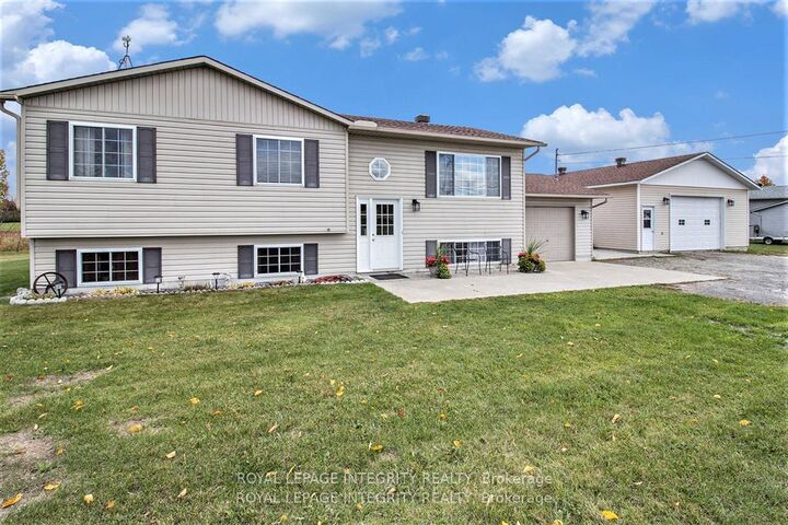 Property Photo: 699 Ferguson Falls Road ON K7C 3P1