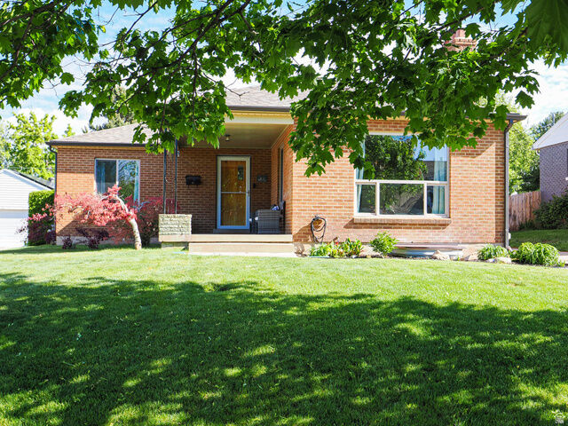 Property Photo: 2157 E Sherman Ave S UT 84108