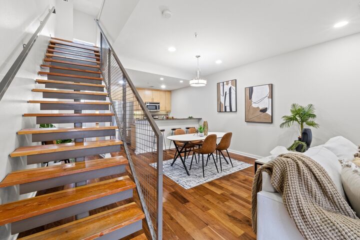 Property Photo:  503 Swanee Drive 19  TX 78752 