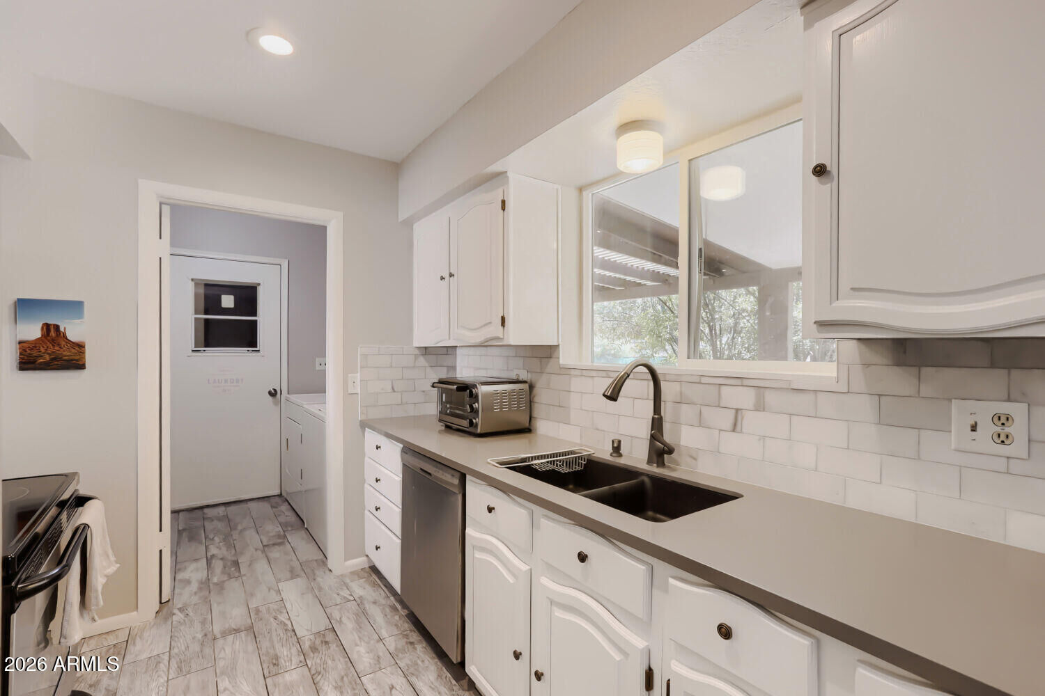 Property Photo: 95 W San Remo Street AZ 85233