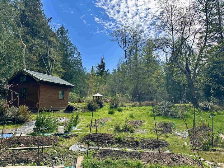 Property Photo: 650 Tumbo Channel Road BC V0N 2Y0