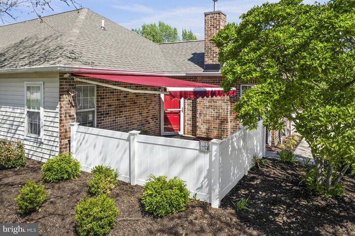 Property Photo:  104 Village Way 16C  PA 19460 