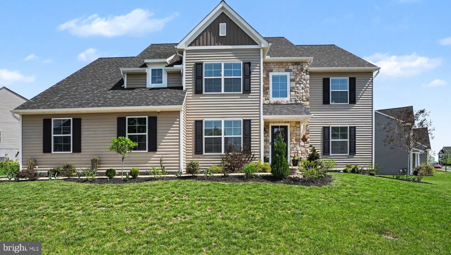Property Photo:  475 Apple Hollow Road  PA 17055 