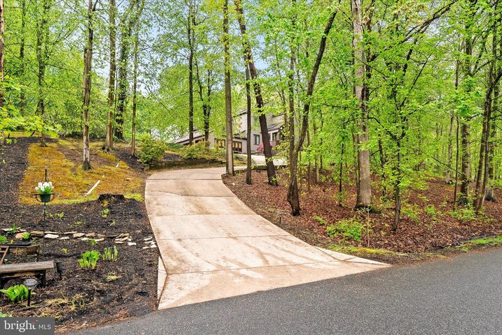 Property Photo:  621 Hanover Drive  NJ 08562 
