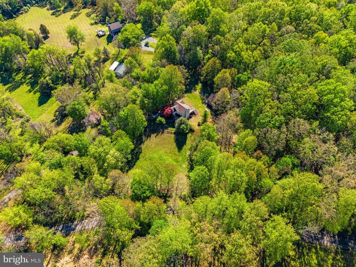 Property Photo:  12151 Deerfield Lane  VA 20106 