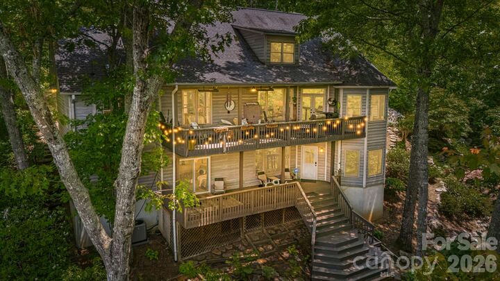 Property Photo:  5 Saddle Ridge  NC 28732 
