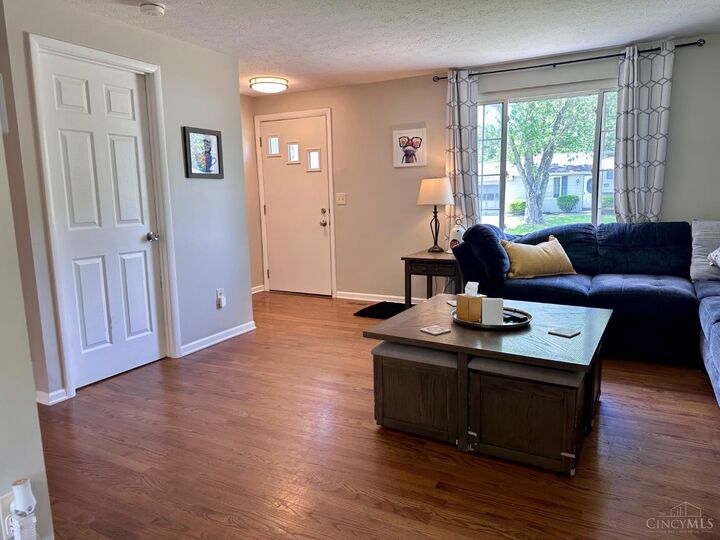 Property Photo:  4632 Locust Grove Court  OH 45103 
