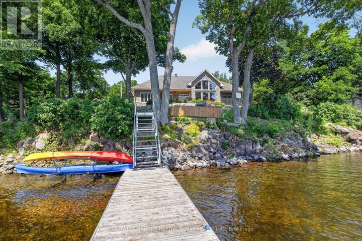 102 Heron Lane — photo 1