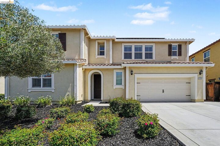 Property Photo: 2722 Reddington Way CA 94513