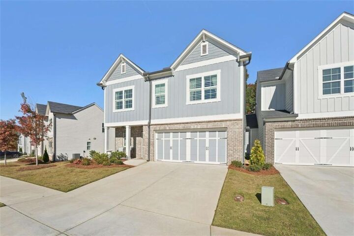 Property Photo: 388 Lakeside Court GA 30114