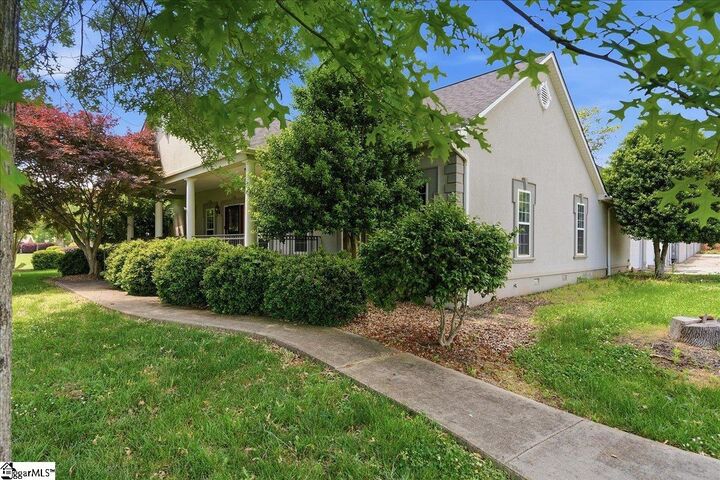 Property Photo:  212 Watersedge Drive  SC 29316 
