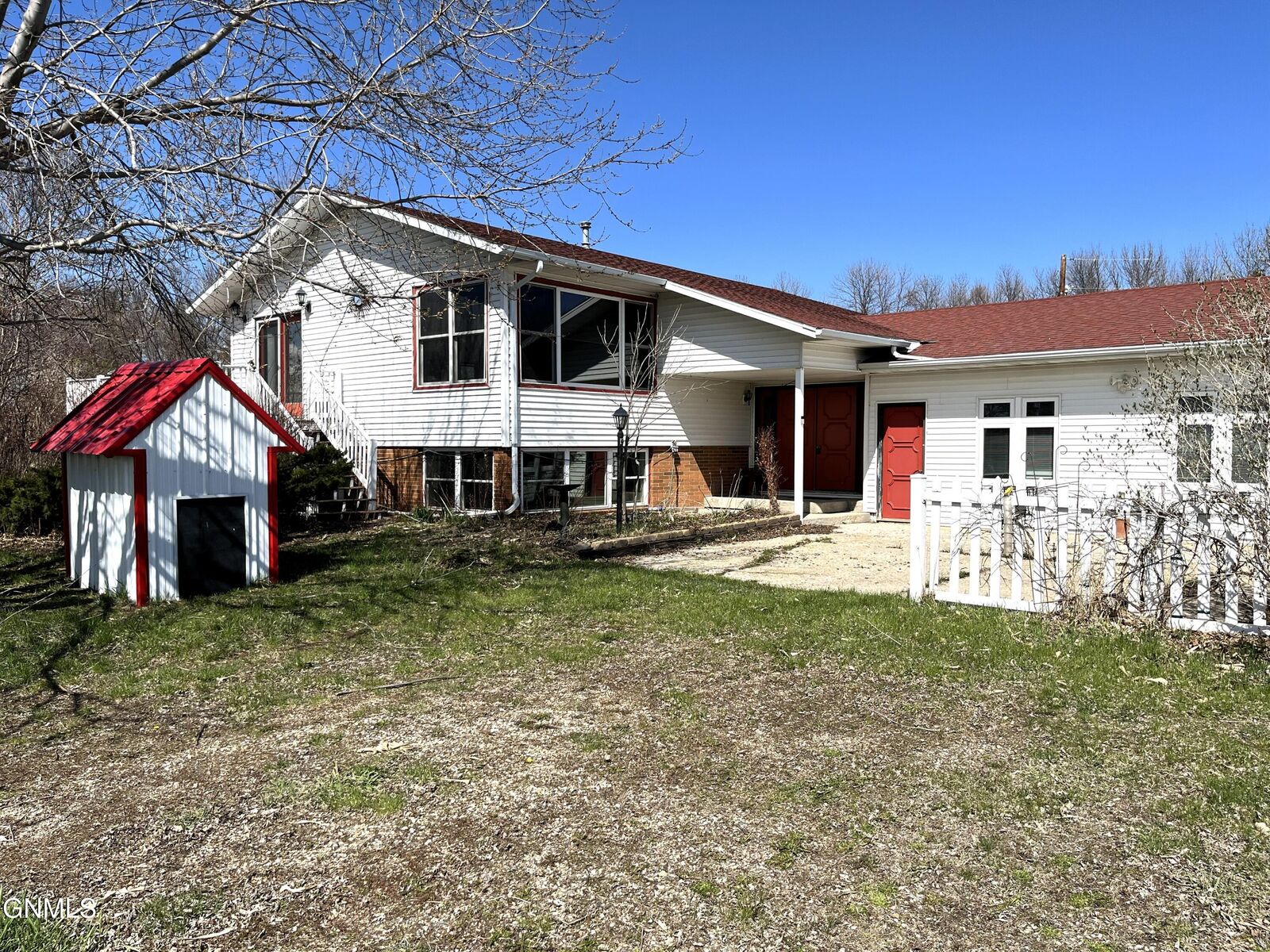 Property Photo:  9537 38th Avenue SE  ND 58413 