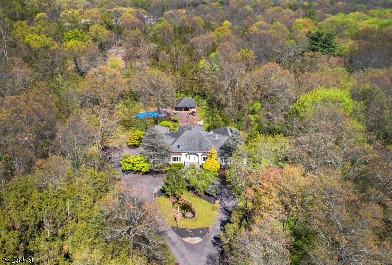 Property Photo:  55 Janelle Ct  NJ 07921 