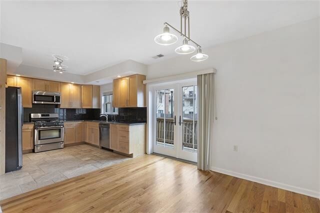 Property Photo:  456-1 Pacific Ave 1  NJ 07304 