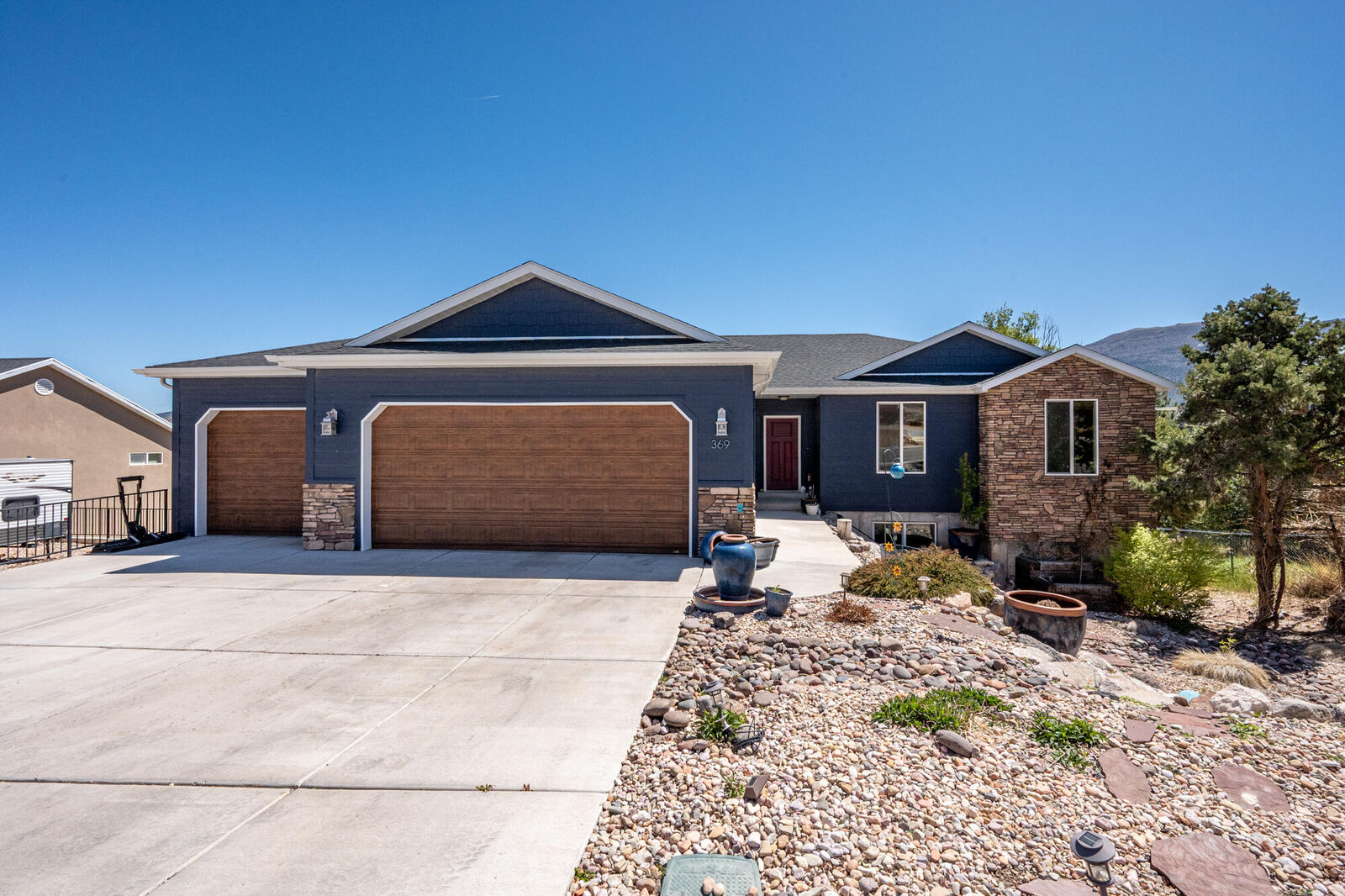 Property Photo: 369 S Casa Loma Ln UT 84720