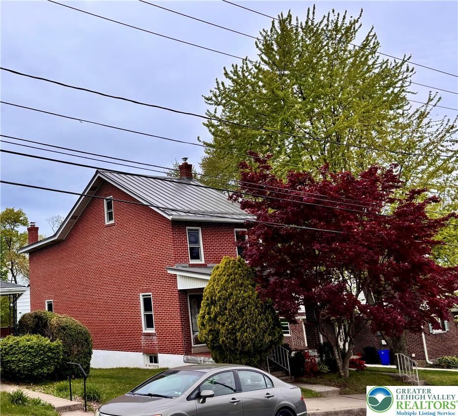 Property Photo:  414 S 6th Street  PA 18049 
