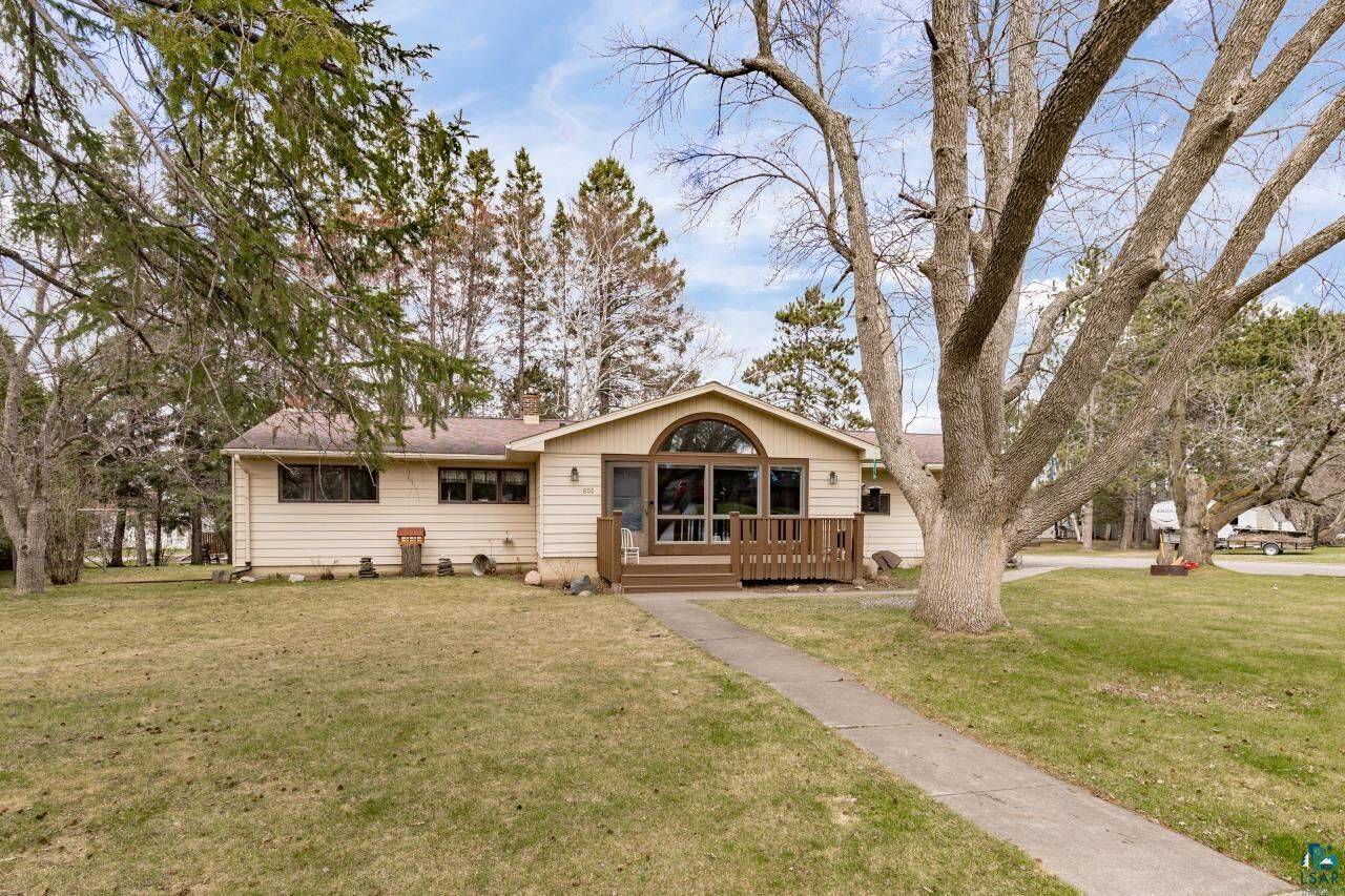 Property Photo:  605 Slate St  MN 55720 