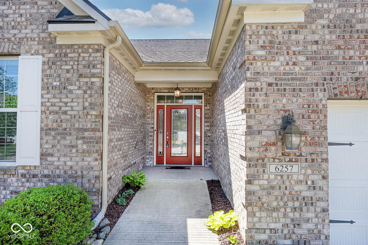 Property Photo:  6257 Strathaven Road  IN 46062 