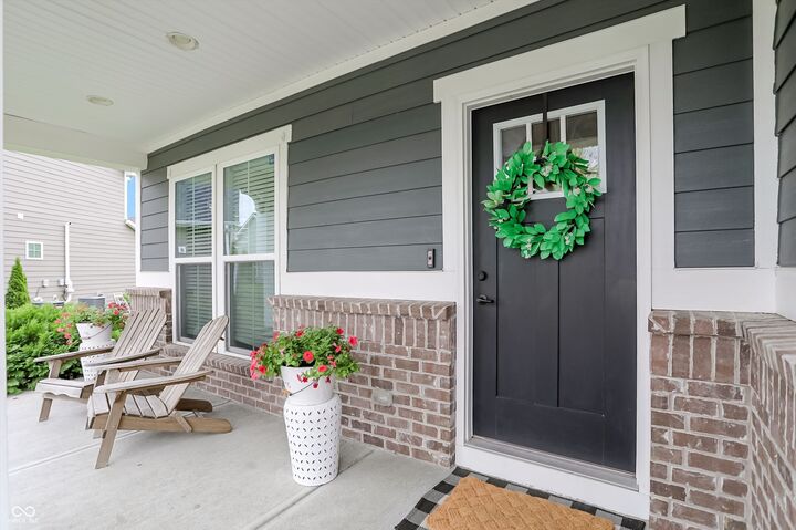 Property Photo:  4401 Eaglecrest Place  IN 46077 
