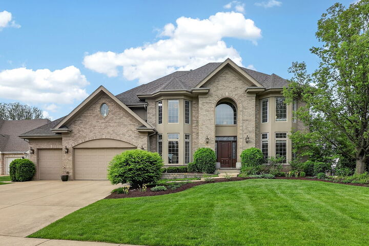 Property Photo:  1376 Chapman Drive  IL 60561 