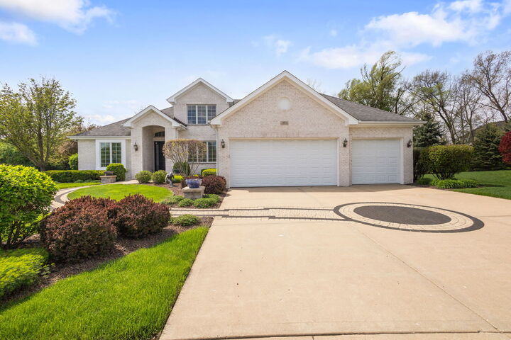 Property Photo:  19918 Amberly Court  IL 60448 
