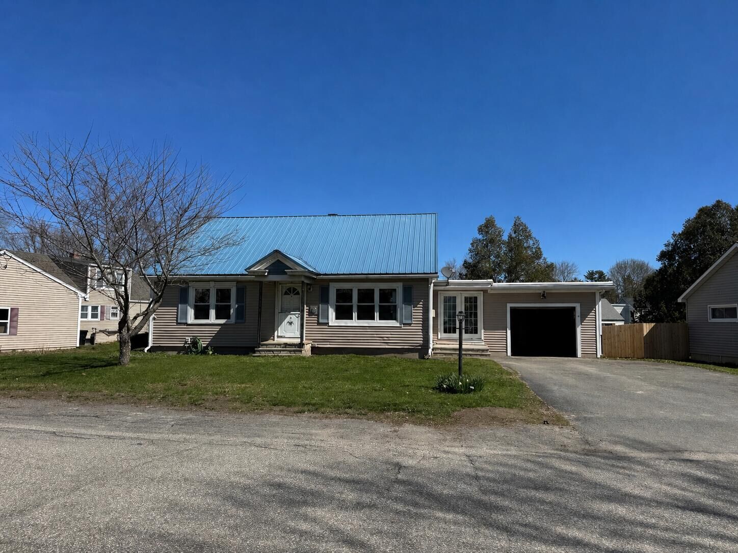 Property Photo: 5 Linwood Avenue ME 04330