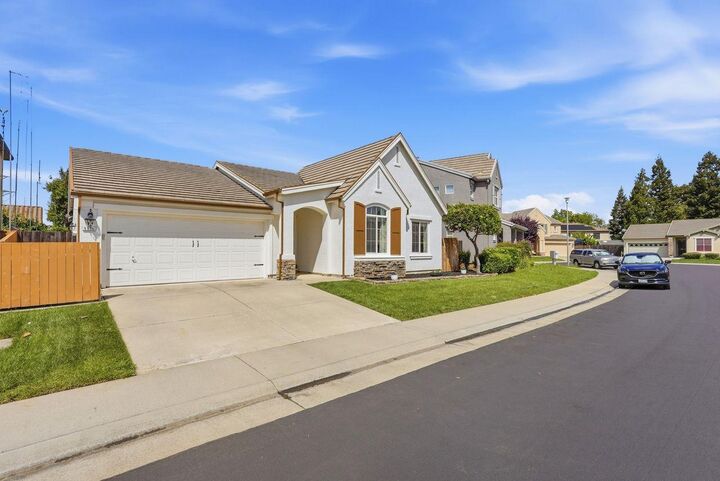 Property Photo:  9576 Arcada Court  CA 95624 