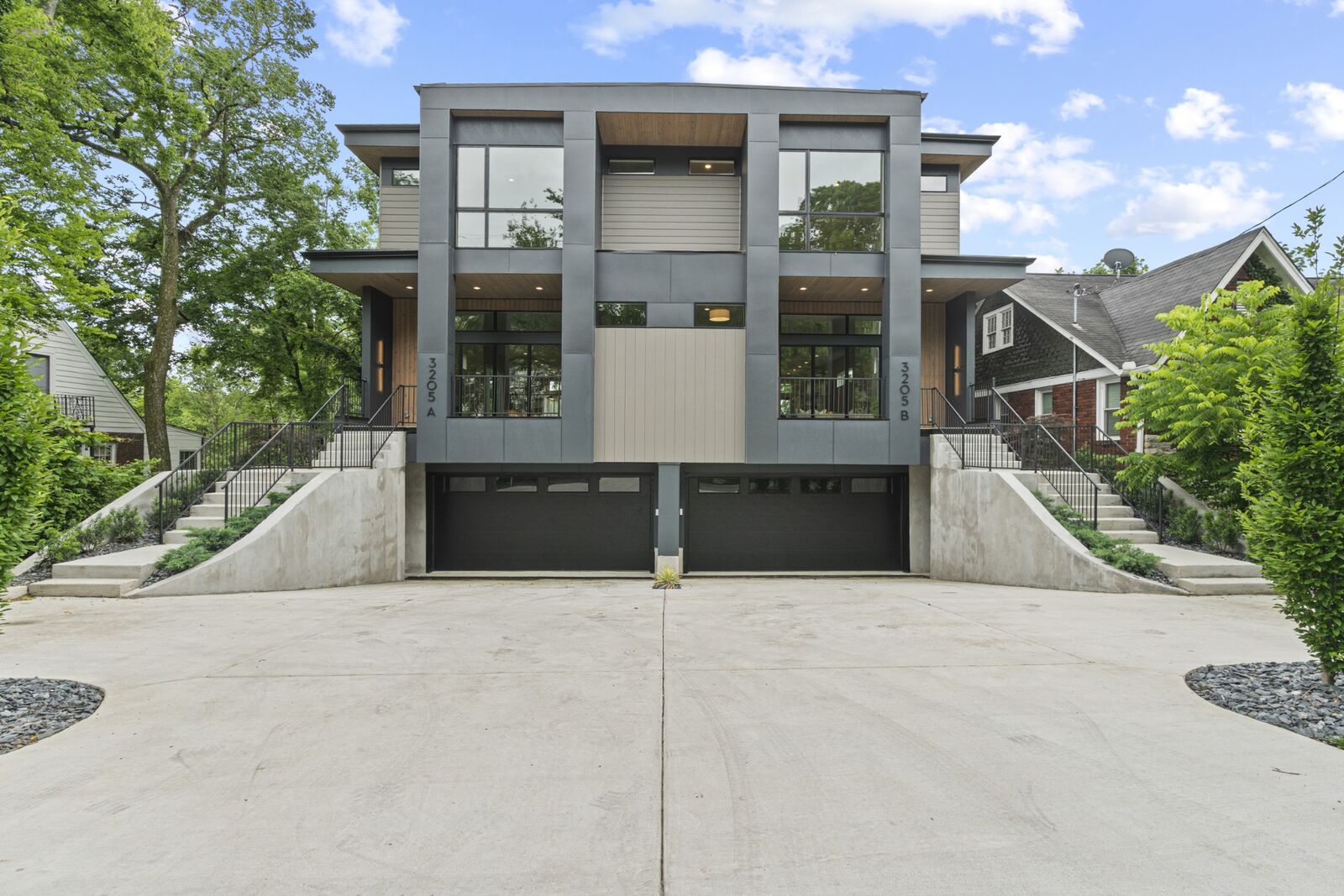 Property Photo:  3205B Acklen Ave  TN 37212 