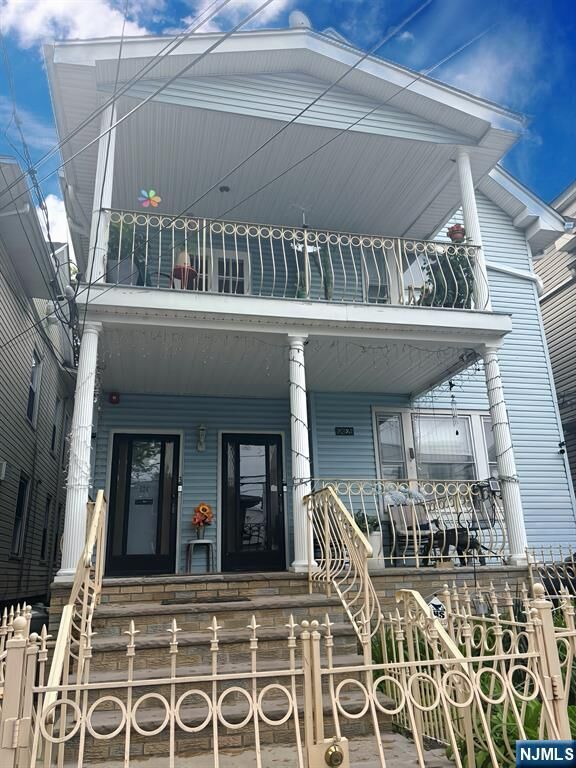 Property Photo:  626 26th Street 624  NJ 07504 