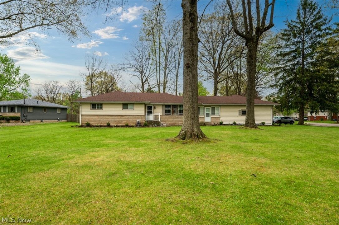 Property Photo:  503 E Montrose Street  OH 44505 