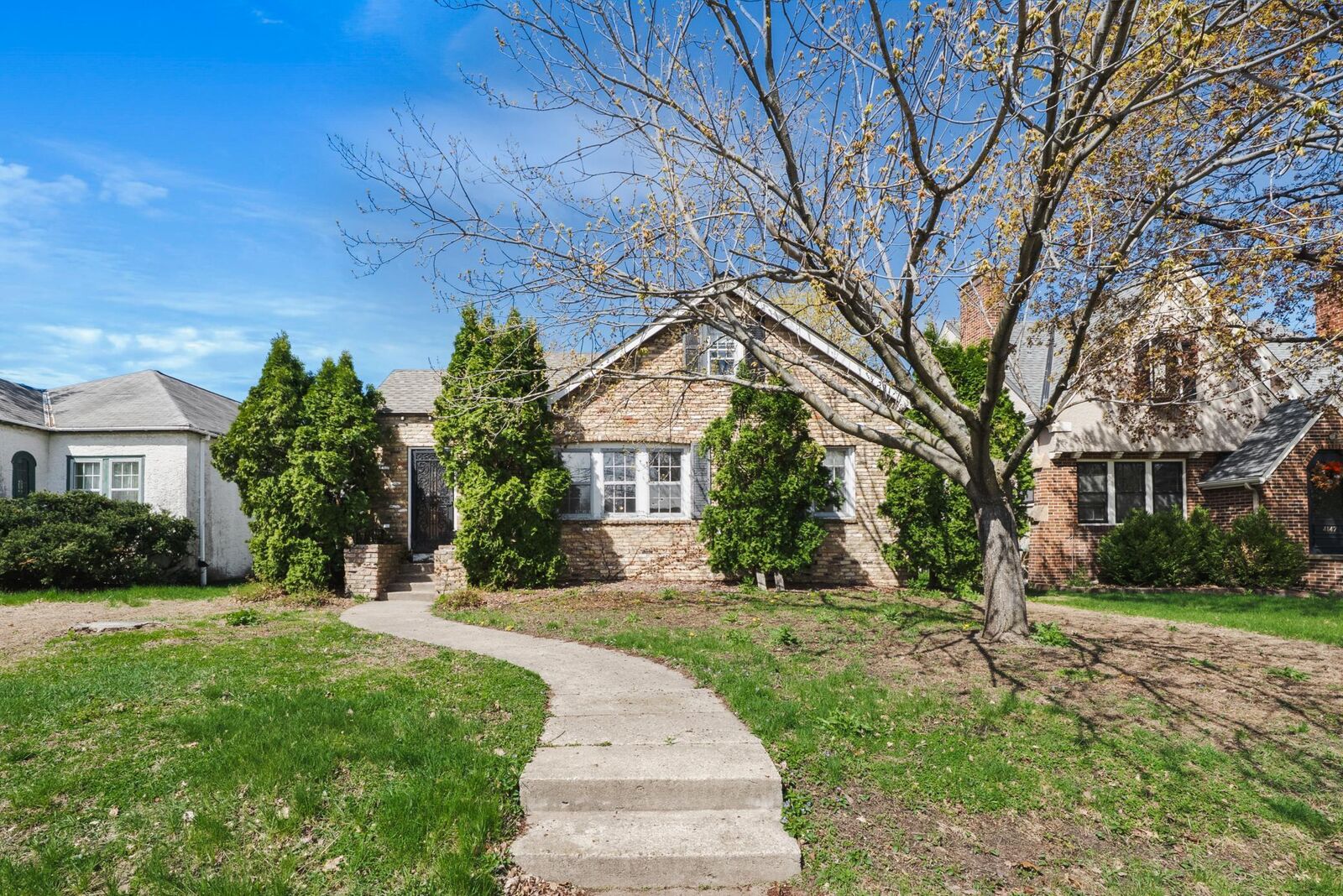 Property Photo:  4143 Vincent Avenue N  MN 55412 