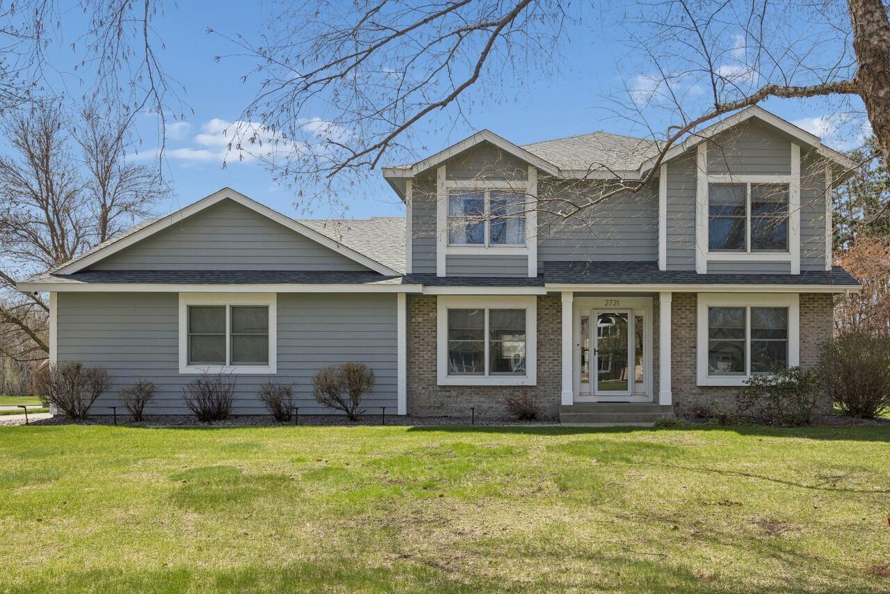 Property Photo:  2721 Meadowrose Boulevard  MN 56301 