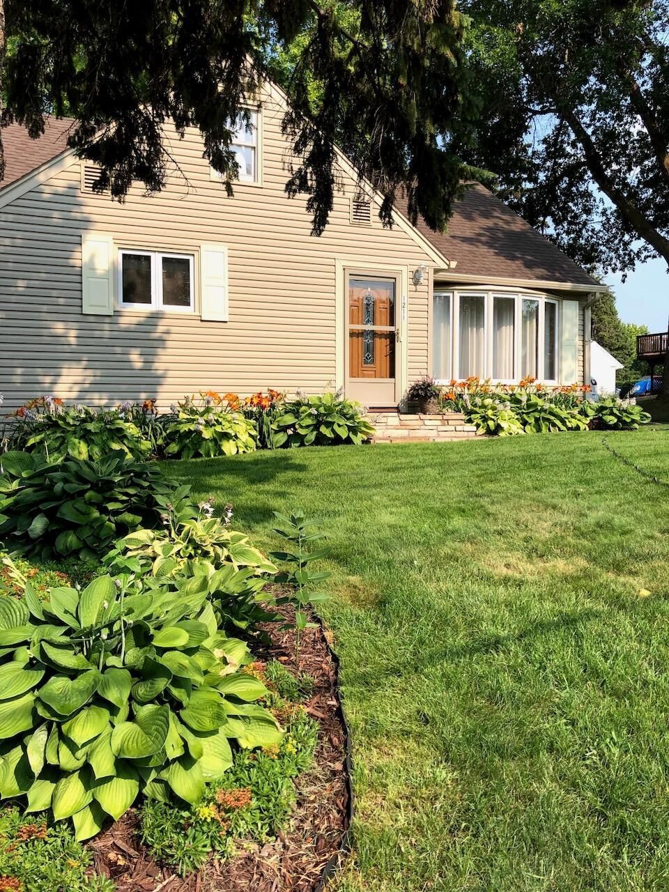 Property Photo:  1211 S Mill Street  MN 56537 