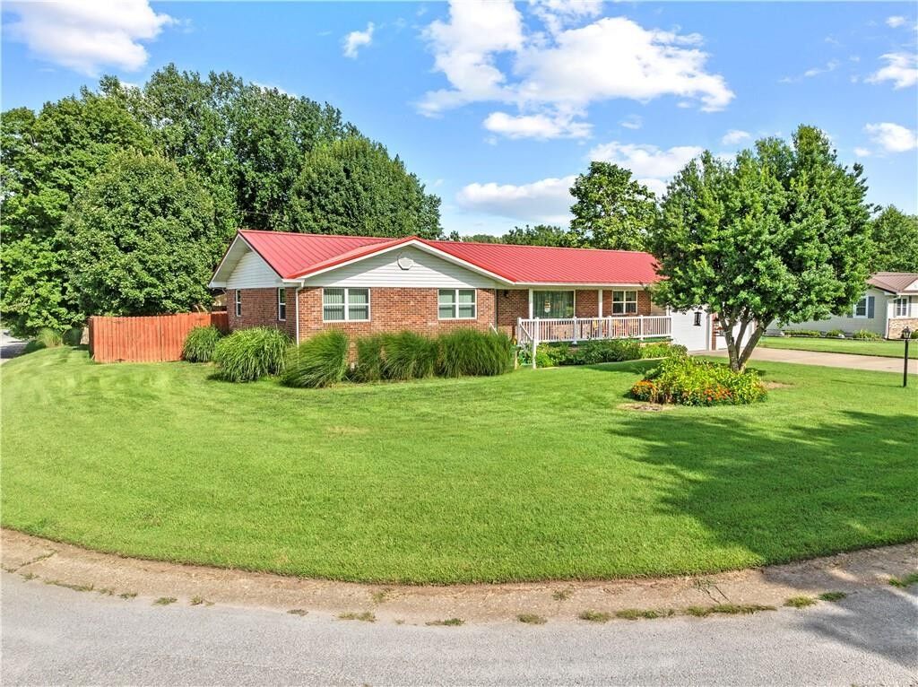 Property Photo:  89 Creekview Road  AR 72601 