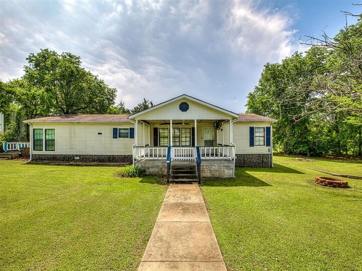 Property Photo:  420019 E 1161 Circle  OK 74432 