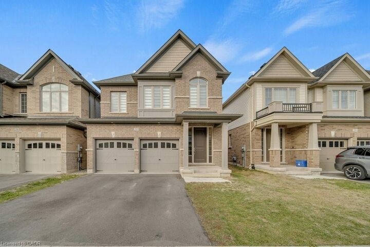 Photo de la propriété:  285 Broadacre Drive  ON N2R 0S6 