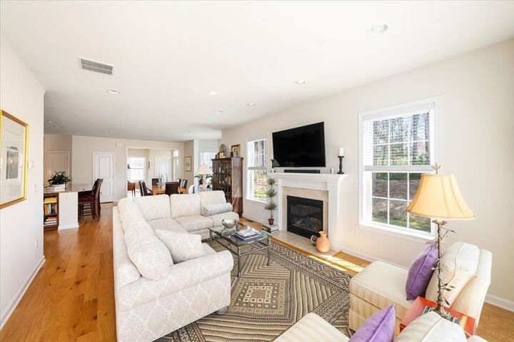 Property Photo:  9 Madison Drive 9  MA 01746 