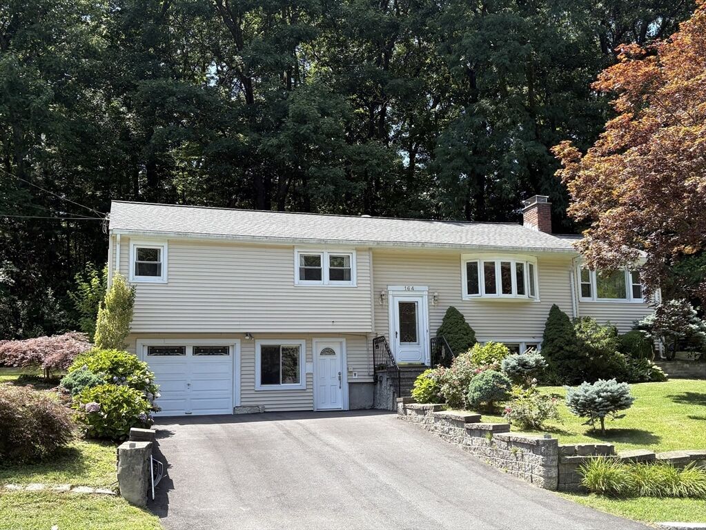 Property Photo:  164 Lockland Ave  MA 01701 