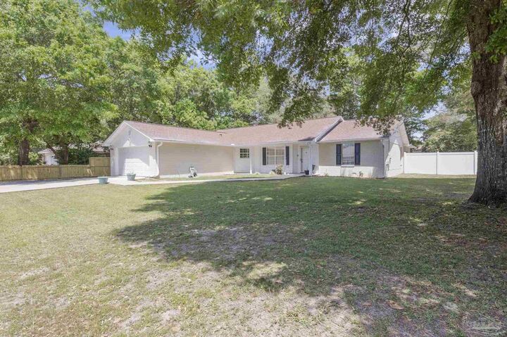 Property Photo:  7240 Mier Henry Rd  FL 32506 