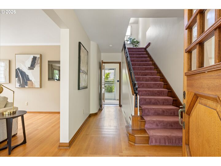Property Photo:  3045 NE 32nd Pl  OR 97212 
