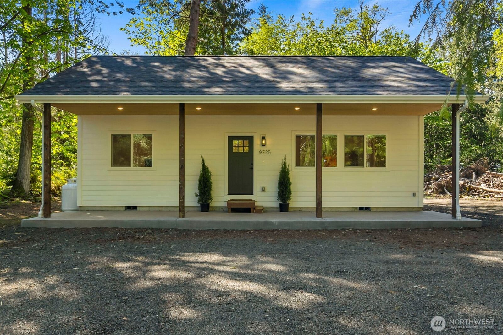 Property Photo:  9725  Hunter Point Road NW  WA 98502 